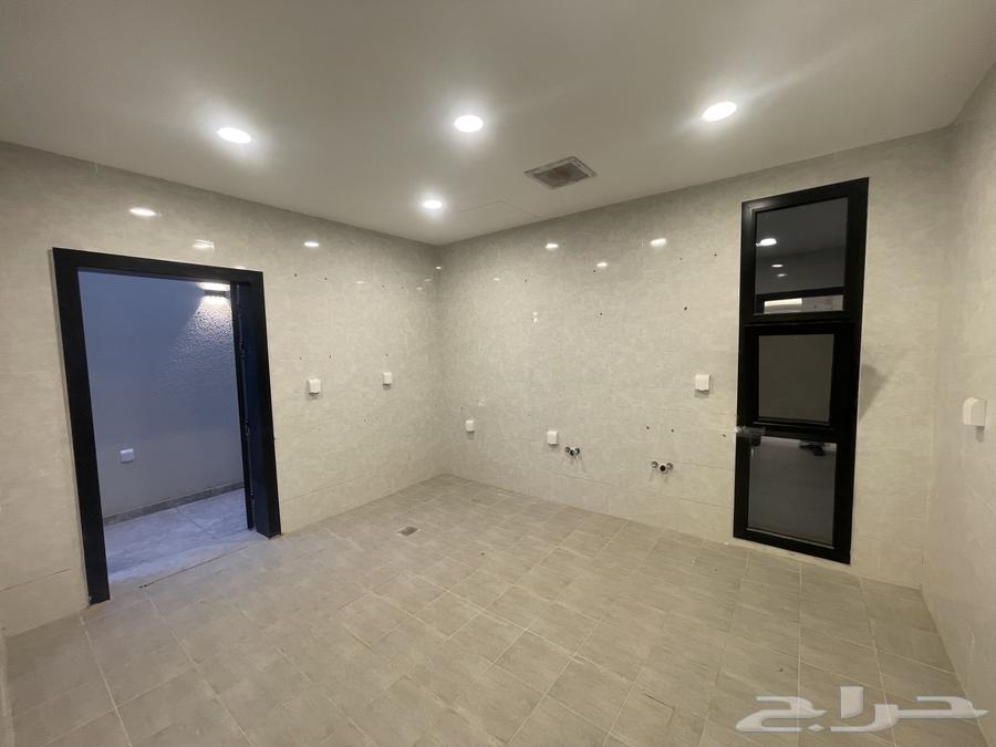 3 bedroom villa in Al Janadriyah, Riyadh 18