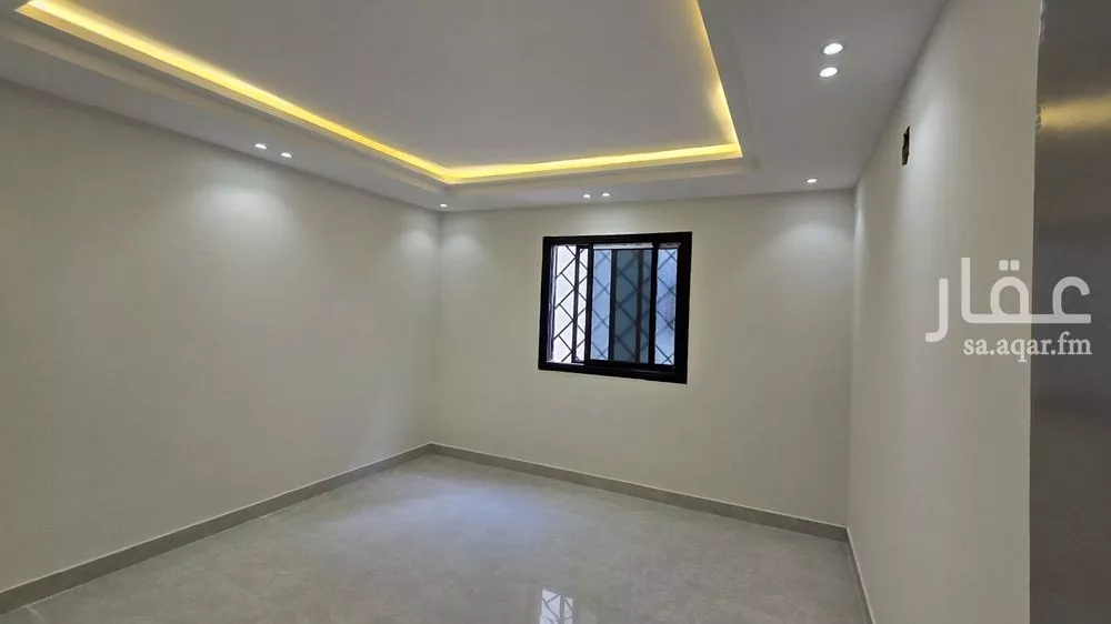 5 bedroom floor in Badr 3
