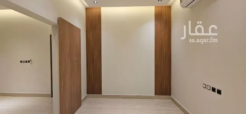 4 bedroom floor in Al Janadriyah 3
