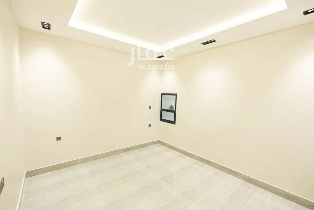 4 bedroom floor in Al Rimal 9