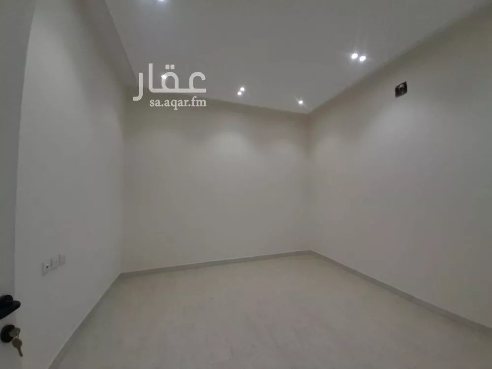 5 bedroom floor in Dahiat Namar 2