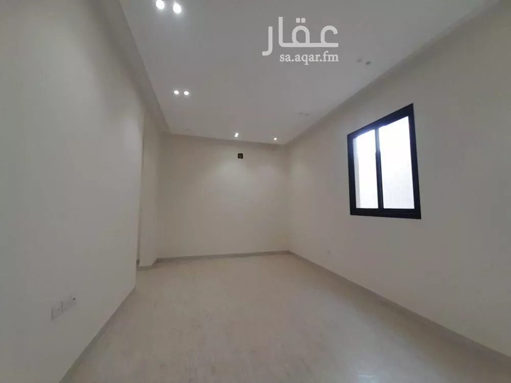 5 bedroom floor in Dahiat Namar 12