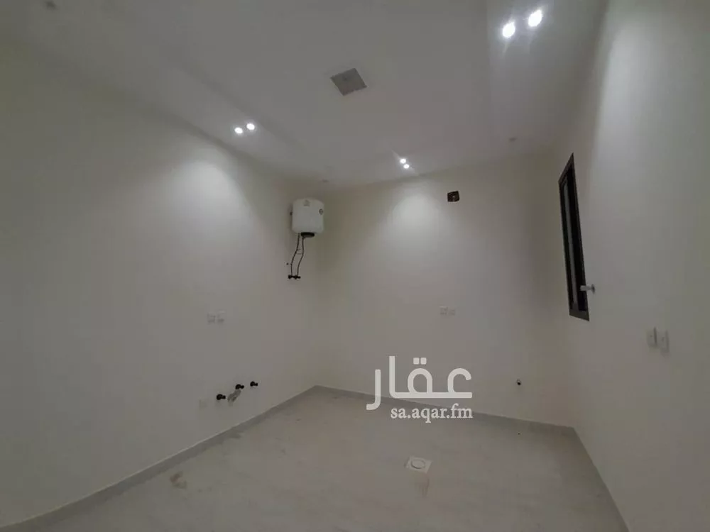 5 bedroom floor in Dahiat Namar 7