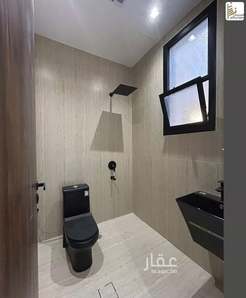 5 bedroom floor in Al Hazm 11