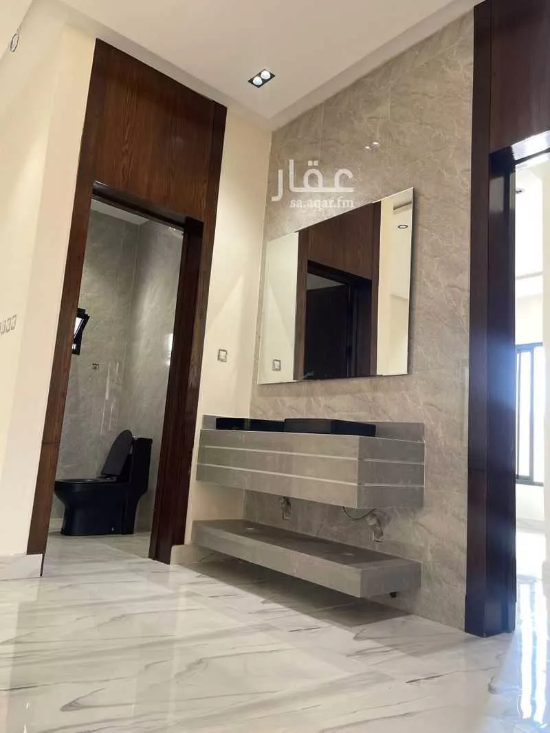 5 bedroom floor in Al Janadriyah 15