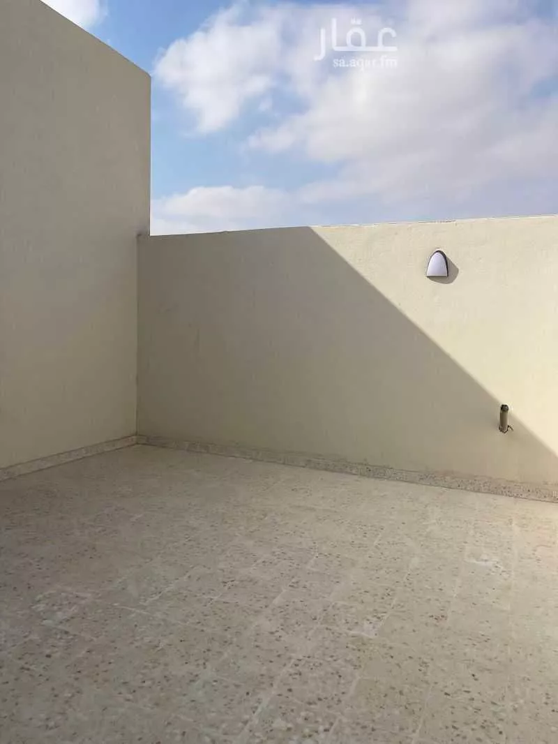 5 bedroom floor in Al Janadriyah 20