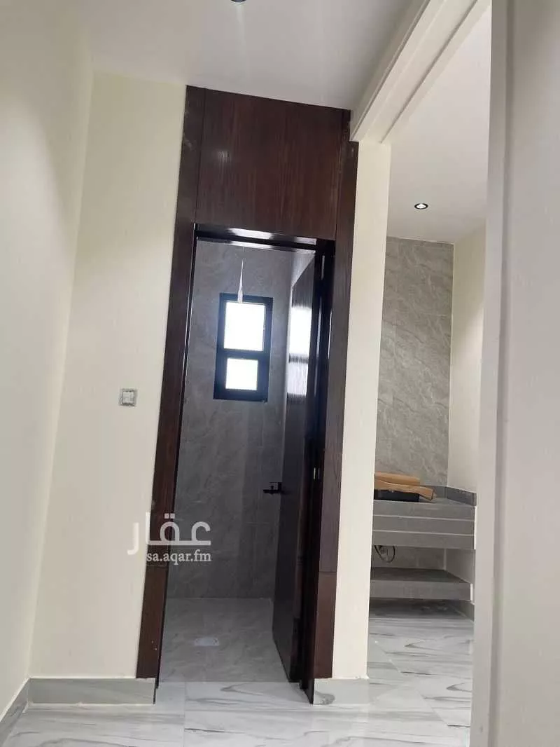 5 bedroom floor in Al Janadriyah 7