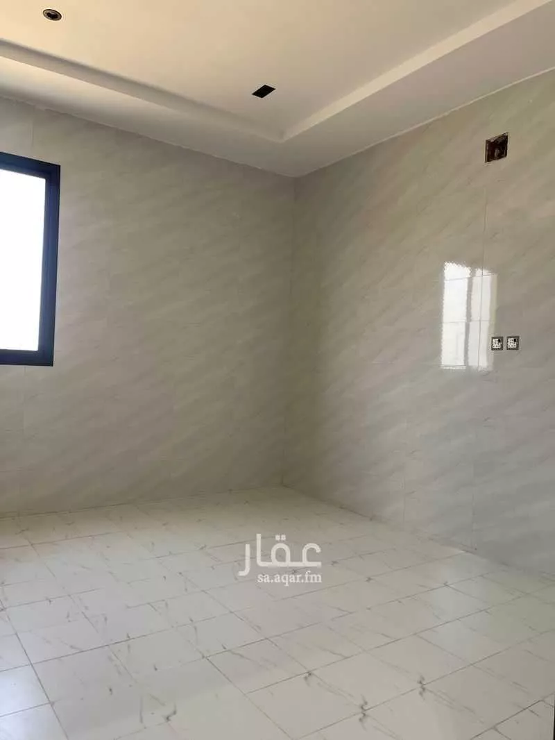 5 bedroom floor in Al Janadriyah 9