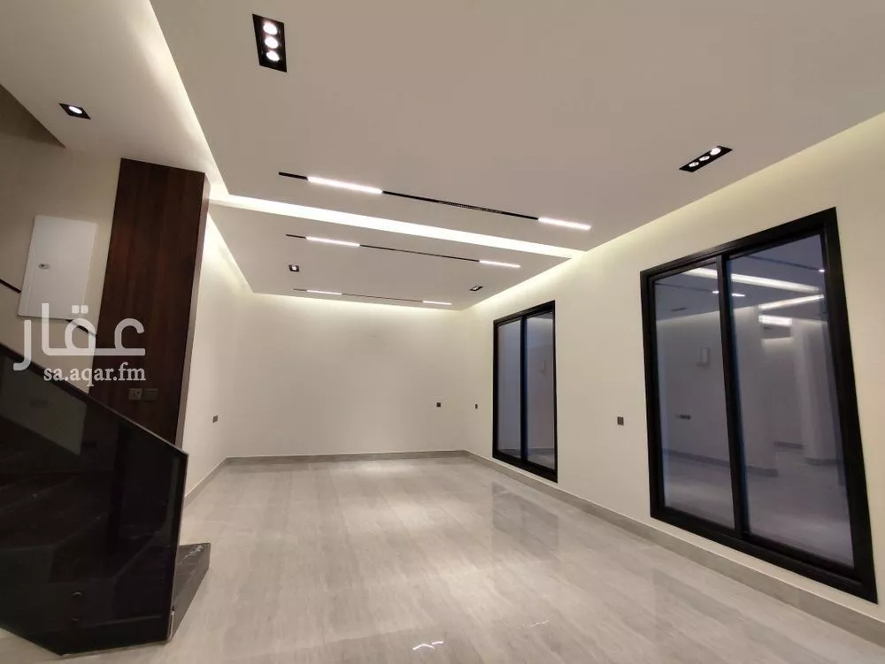 5 bedroom floor in Al Rimal 9