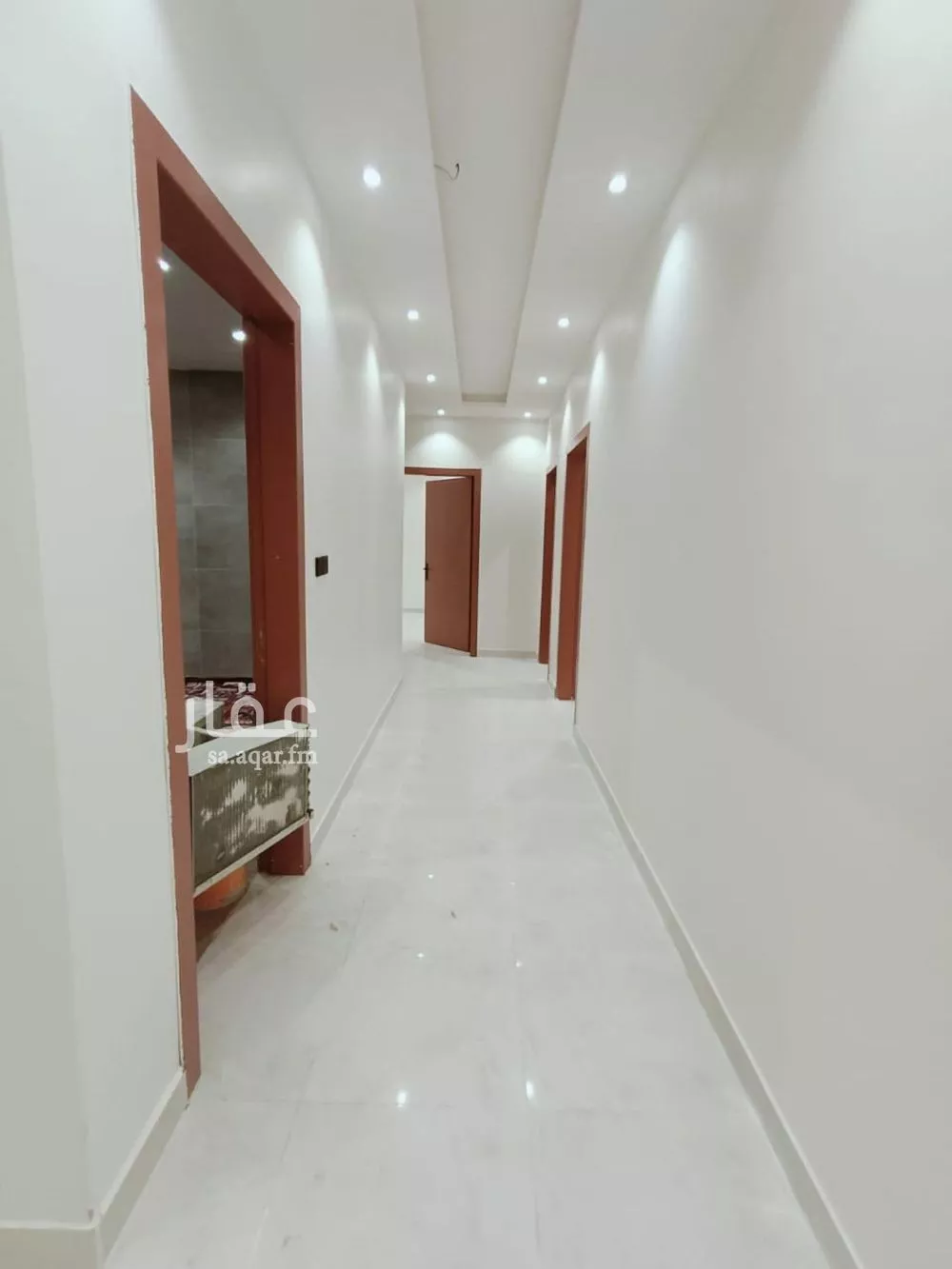 دور 5 غرف في عكاظ 5