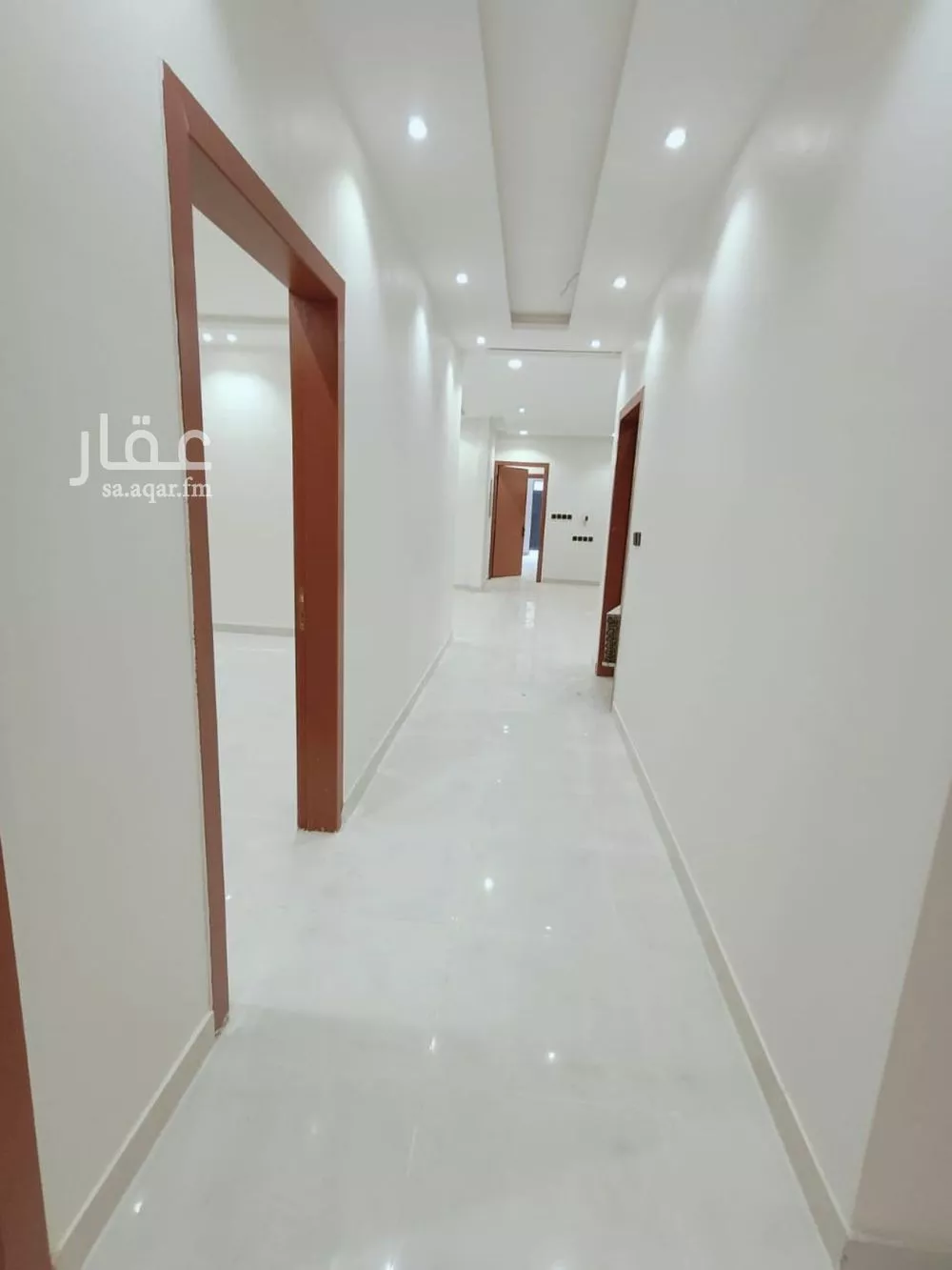 دور 5 غرف في عكاظ 6