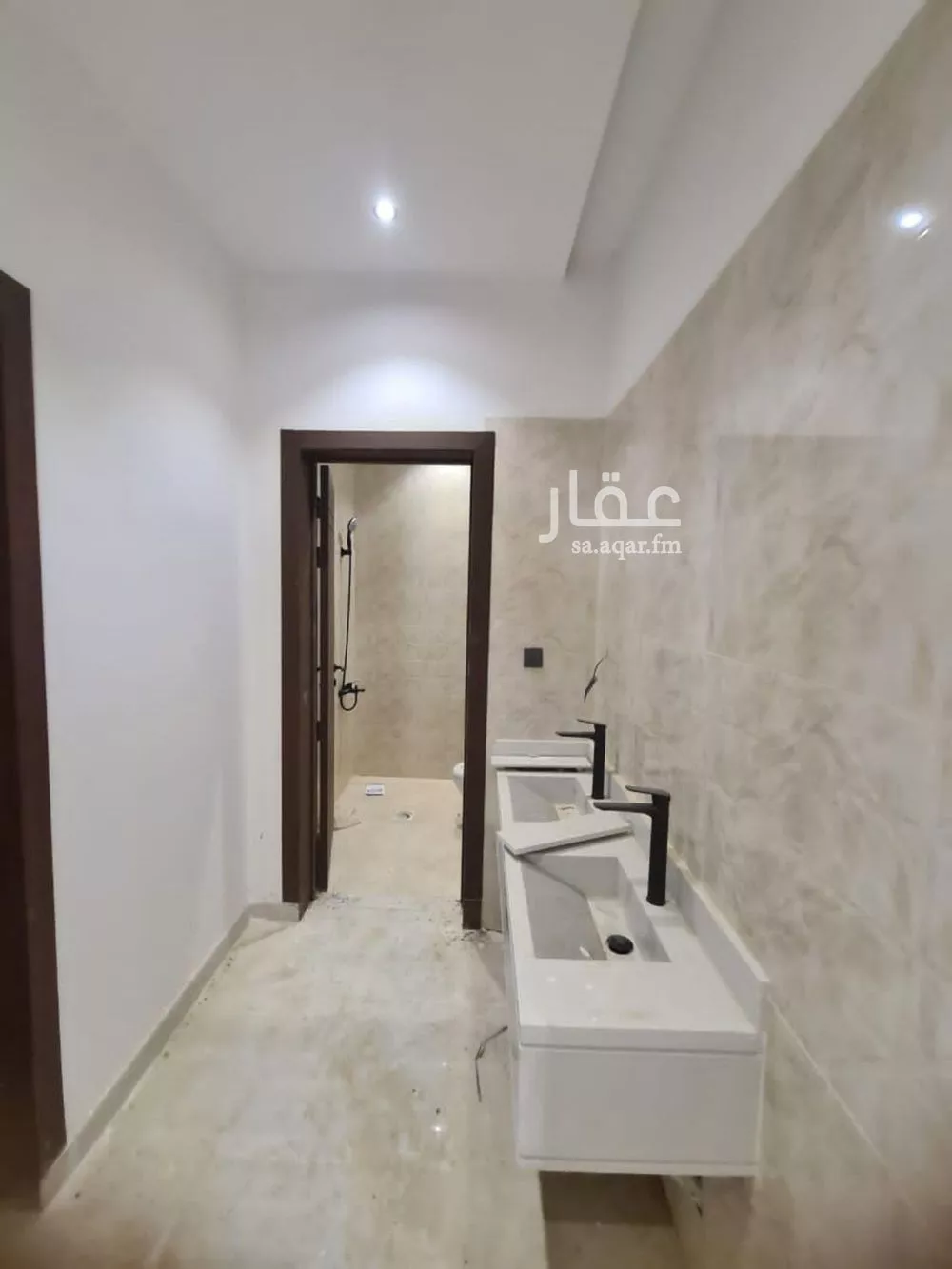 3 bedroom floor in Okaz 7