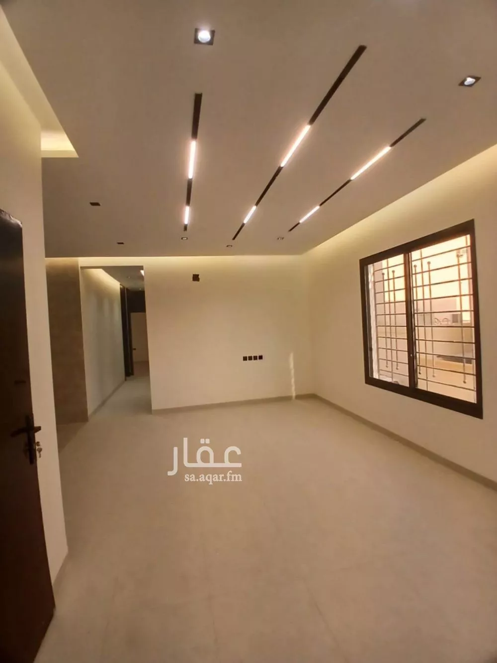 3 bedroom floor in Al Hazm 12