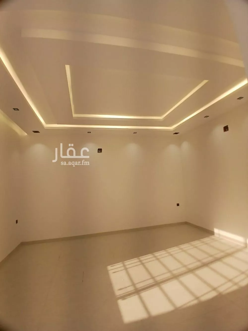 3 bedroom floor in Al Hazm 14