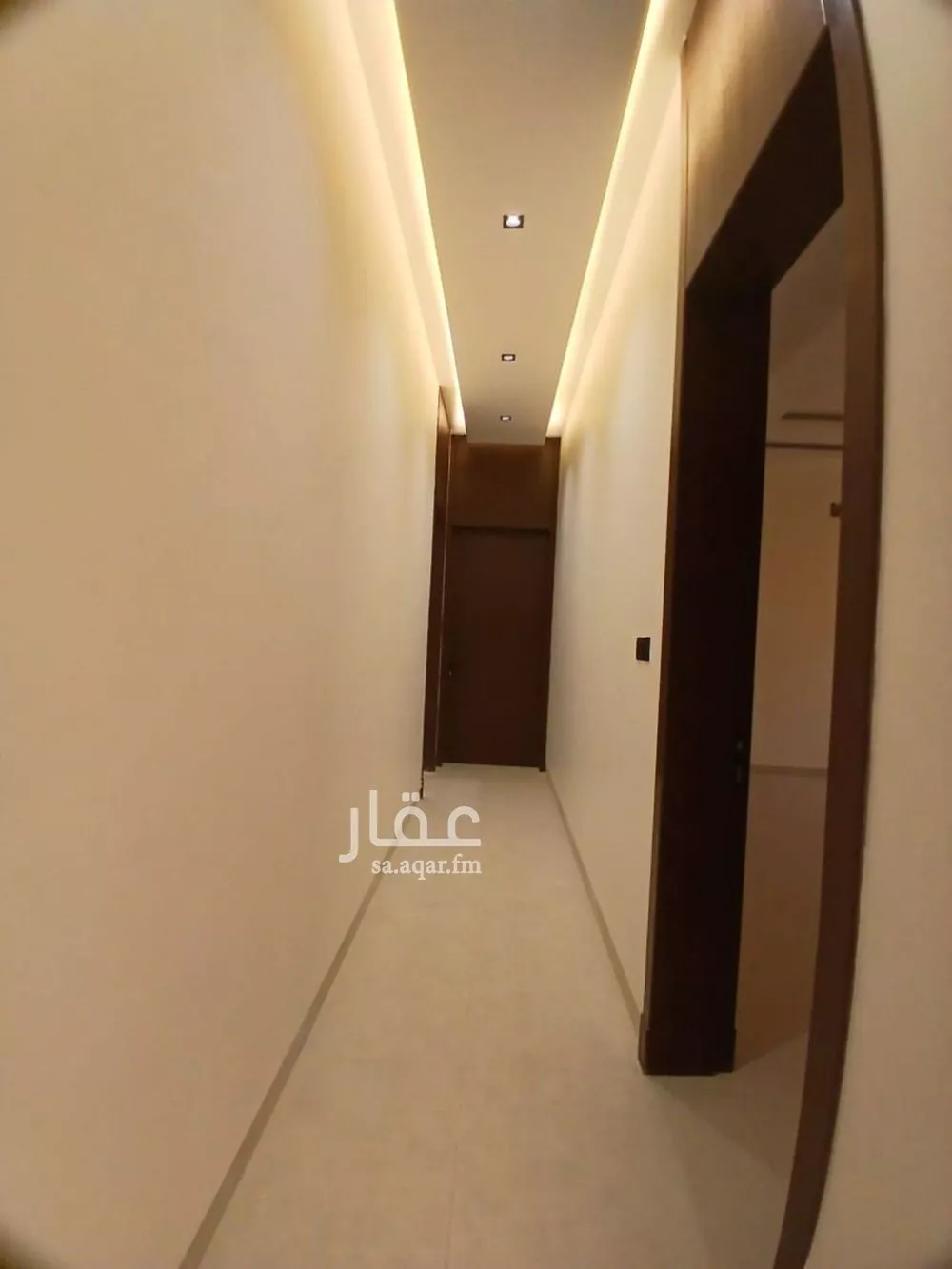 3 bedroom floor in Al Hazm 8