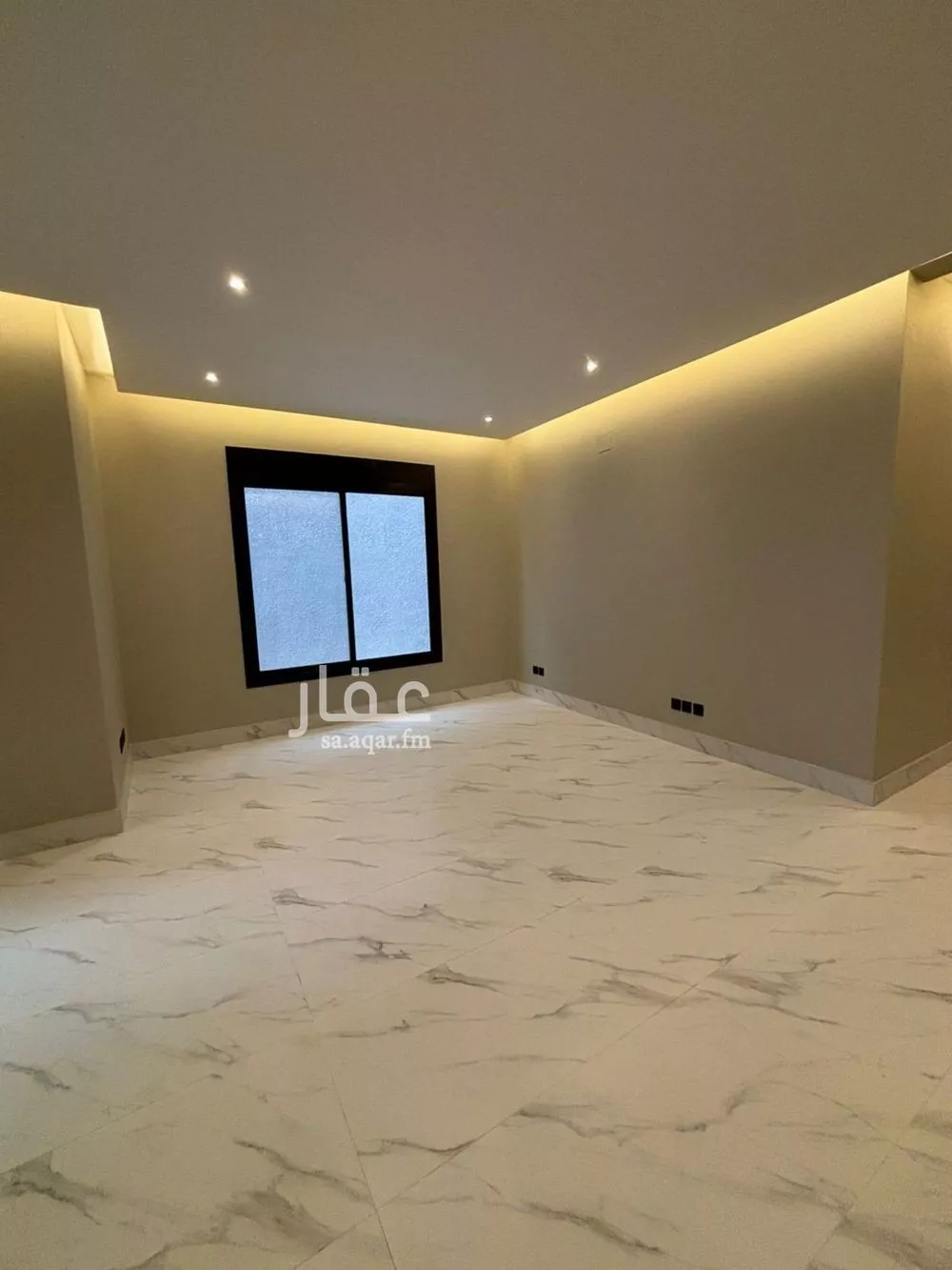 3 bedroom floor in Al Aridh 8