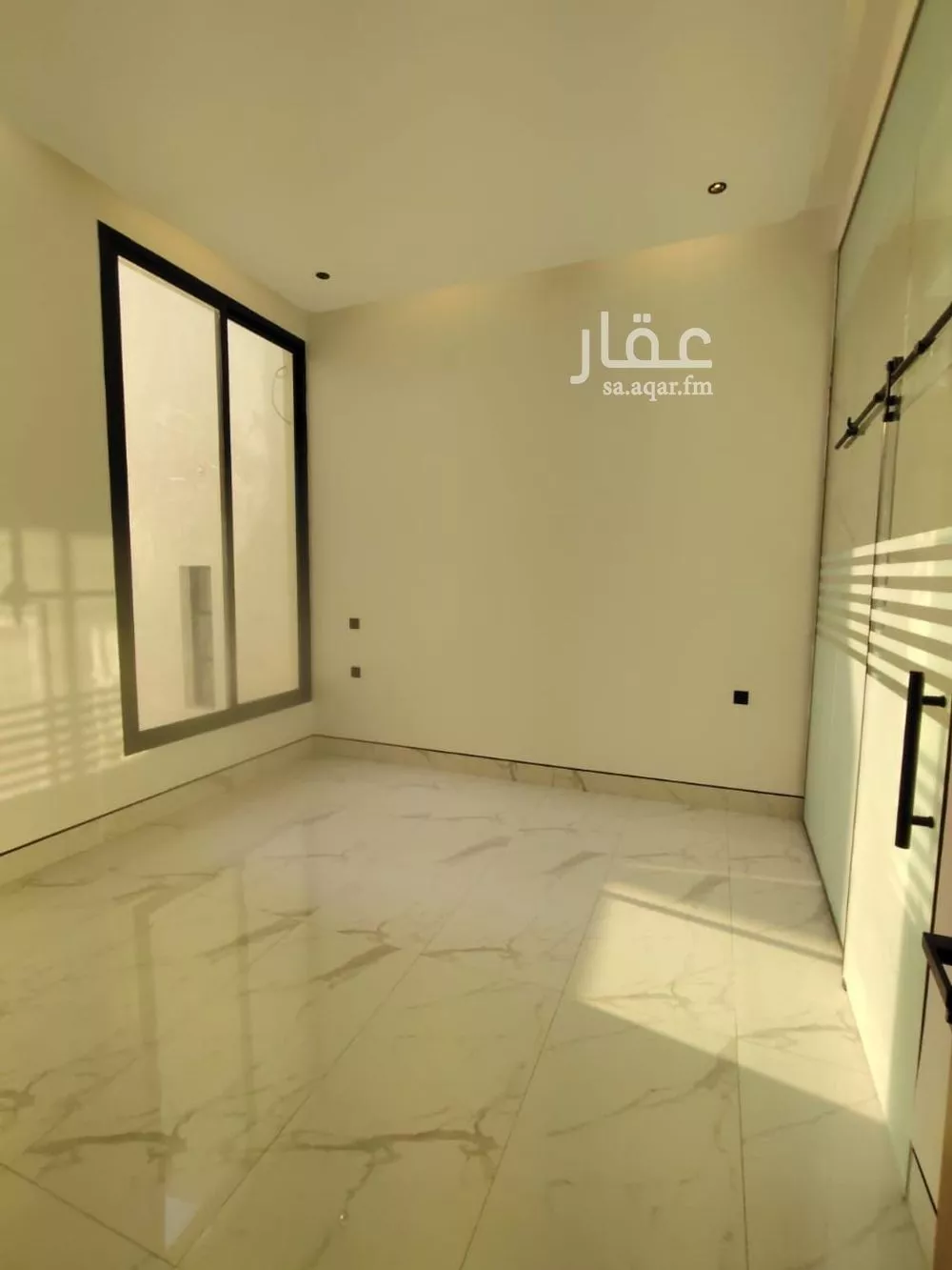 دور 4 غرف في النرجس 7