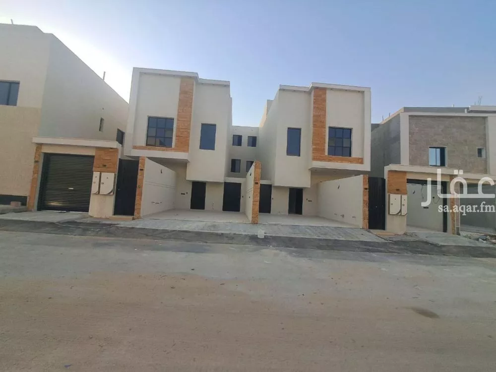 3 bedroom floor in Okaz 3