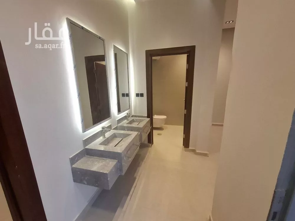 4 bedroom floor in Al Rimal 9