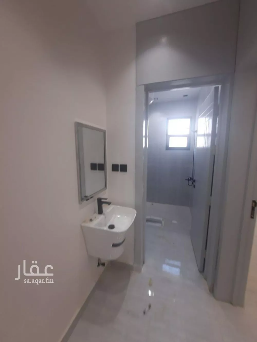 4 bedroom floor in Badr 18