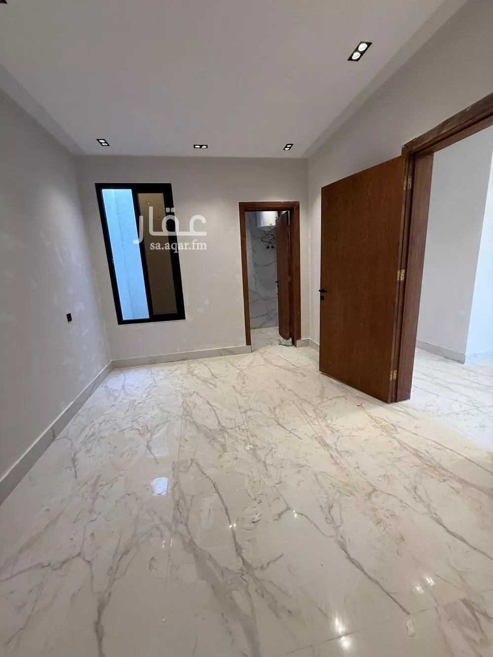 5 bedroom floor in Taibah 7