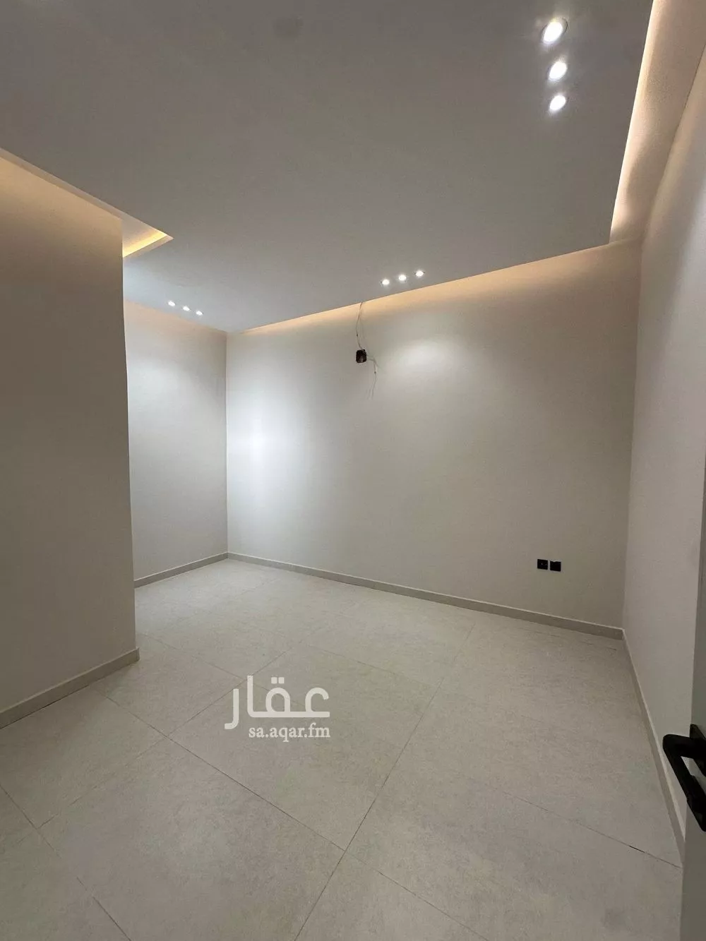 4 bedroom floor in Tuwaiq 12