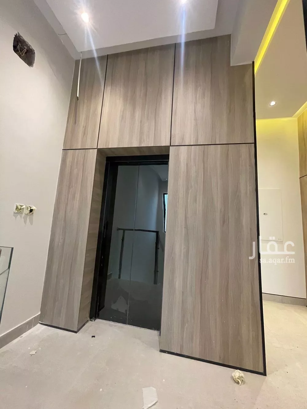 3 bedroom floor in Al Janadriyah 3