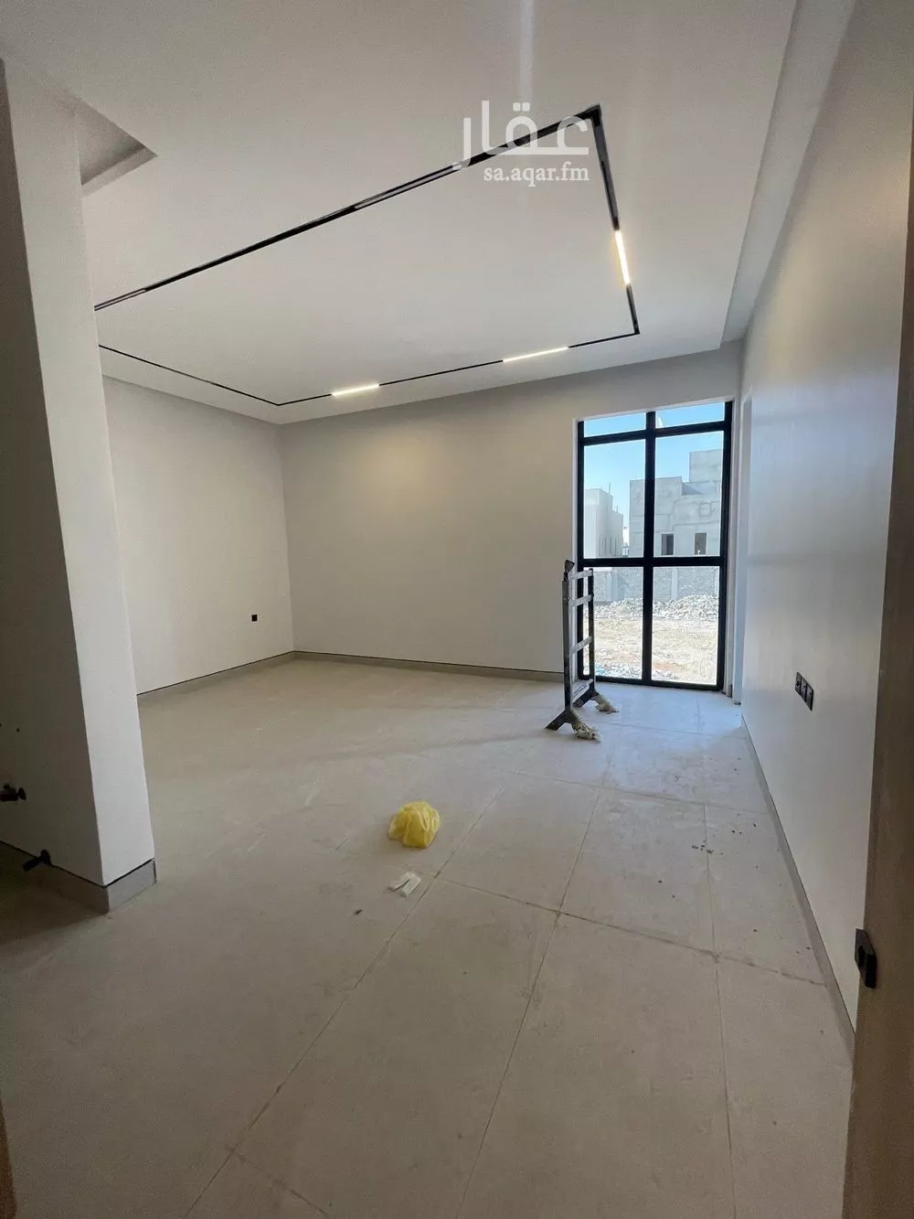 3 bedroom floor in Al Janadriyah 4