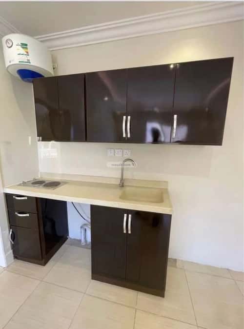 شقة 2 غرف في الملقا 5