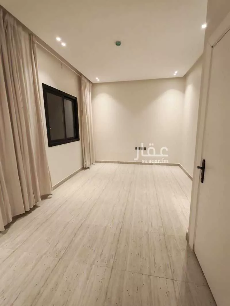 1 bedroom apartment in Al Aridh 8