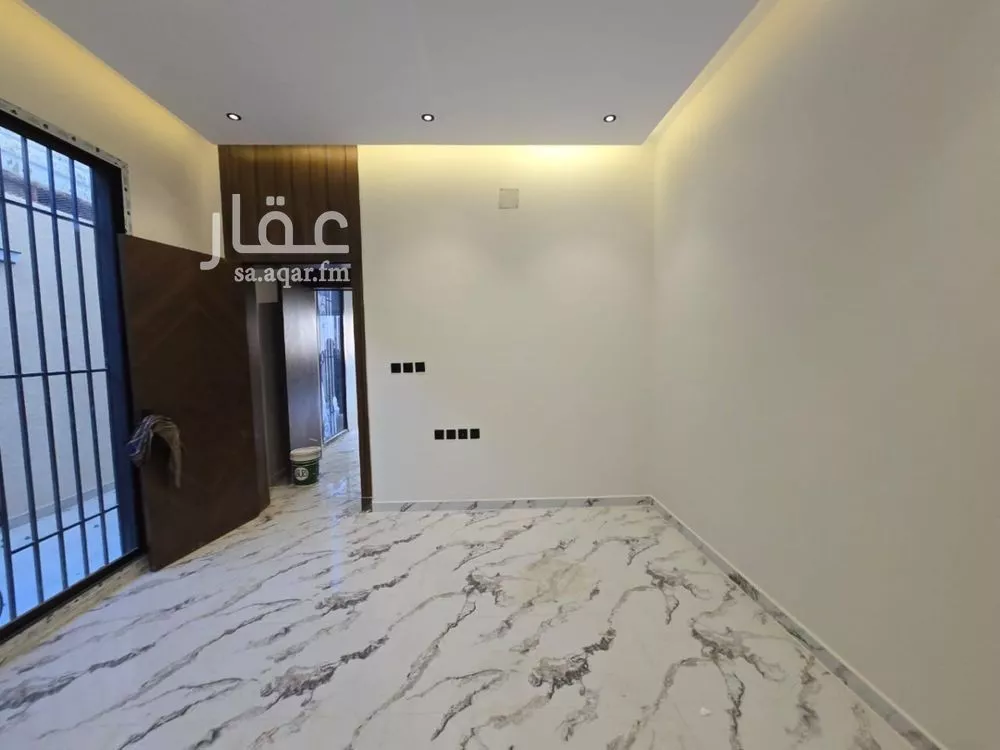 دور 6 غرف في بدر 7