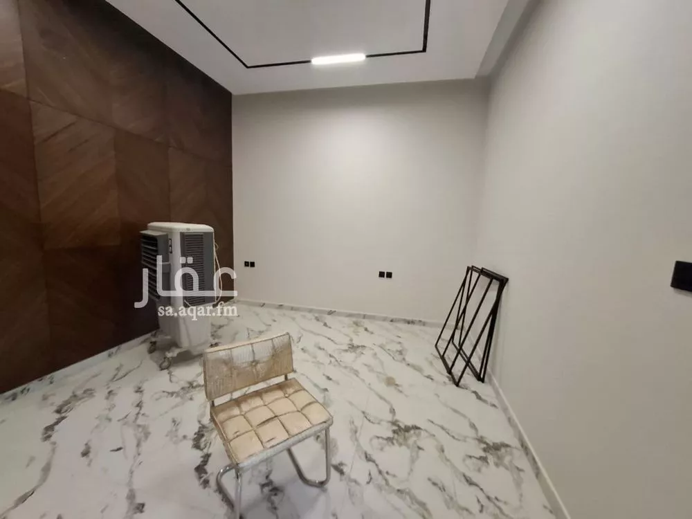 6 bedroom floor in Badr 4