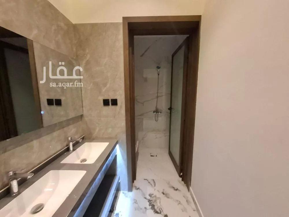 6 bedroom floor in Badr 9