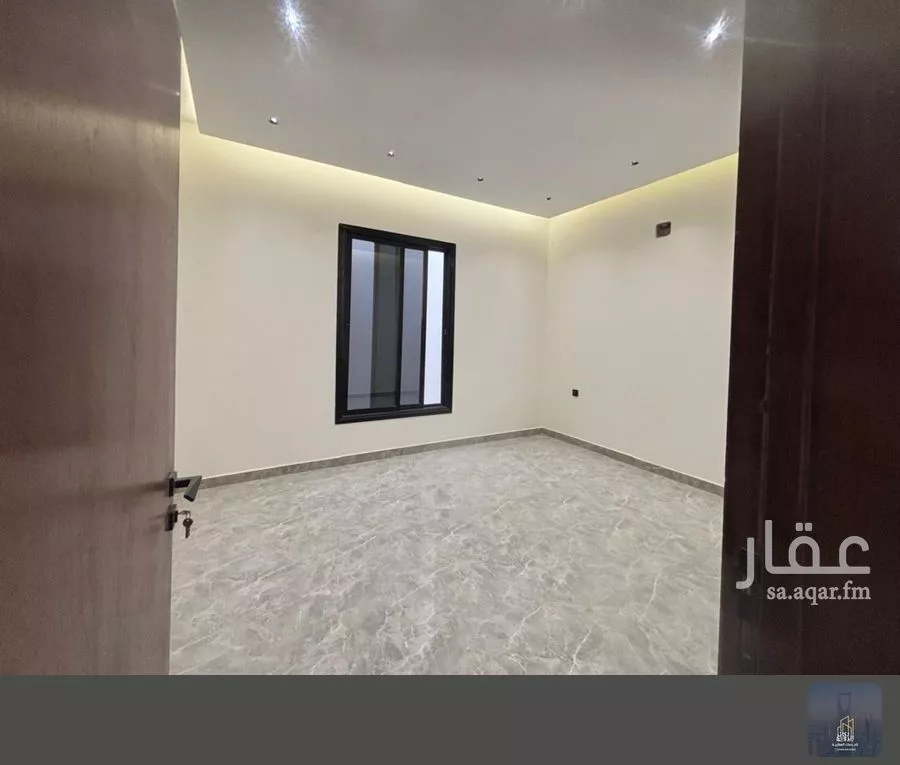 5 bedroom floor in Al Janadriyah 10