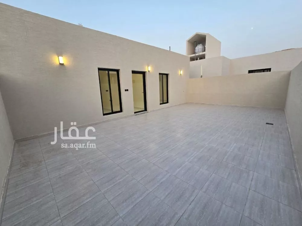 4 bedroom floor in Al Qadisiyah 13