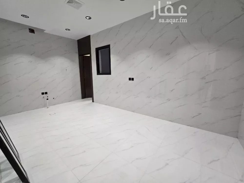4 bedroom floor in Al Qadisiyah 3