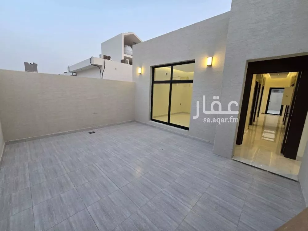 4 bedroom floor in Al Qadisiyah 9
