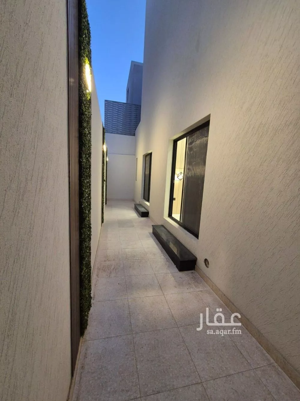 دور 4 غرف في العارض 9