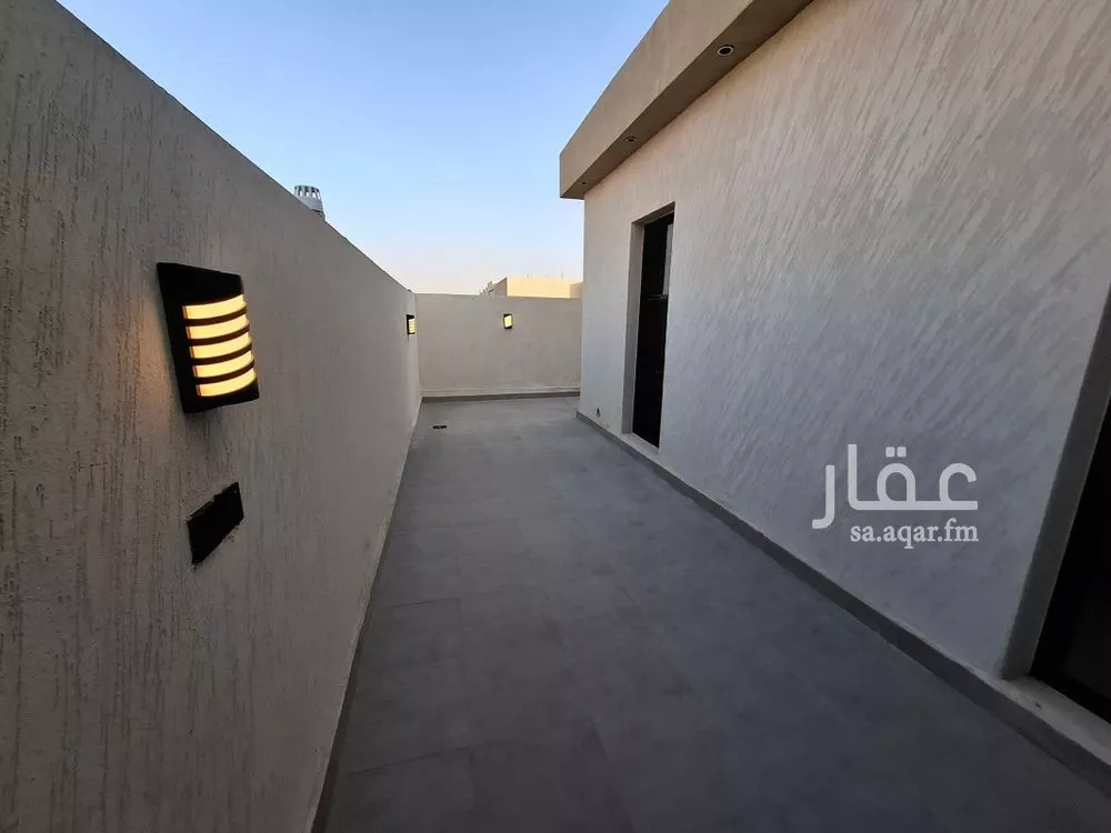 5 bedroom floor in Al Janadriyah 16