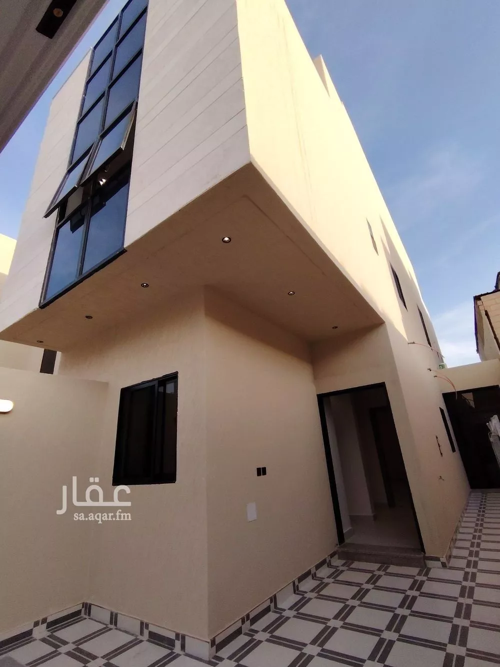 6 bedroom floor in Al Zahrah 14