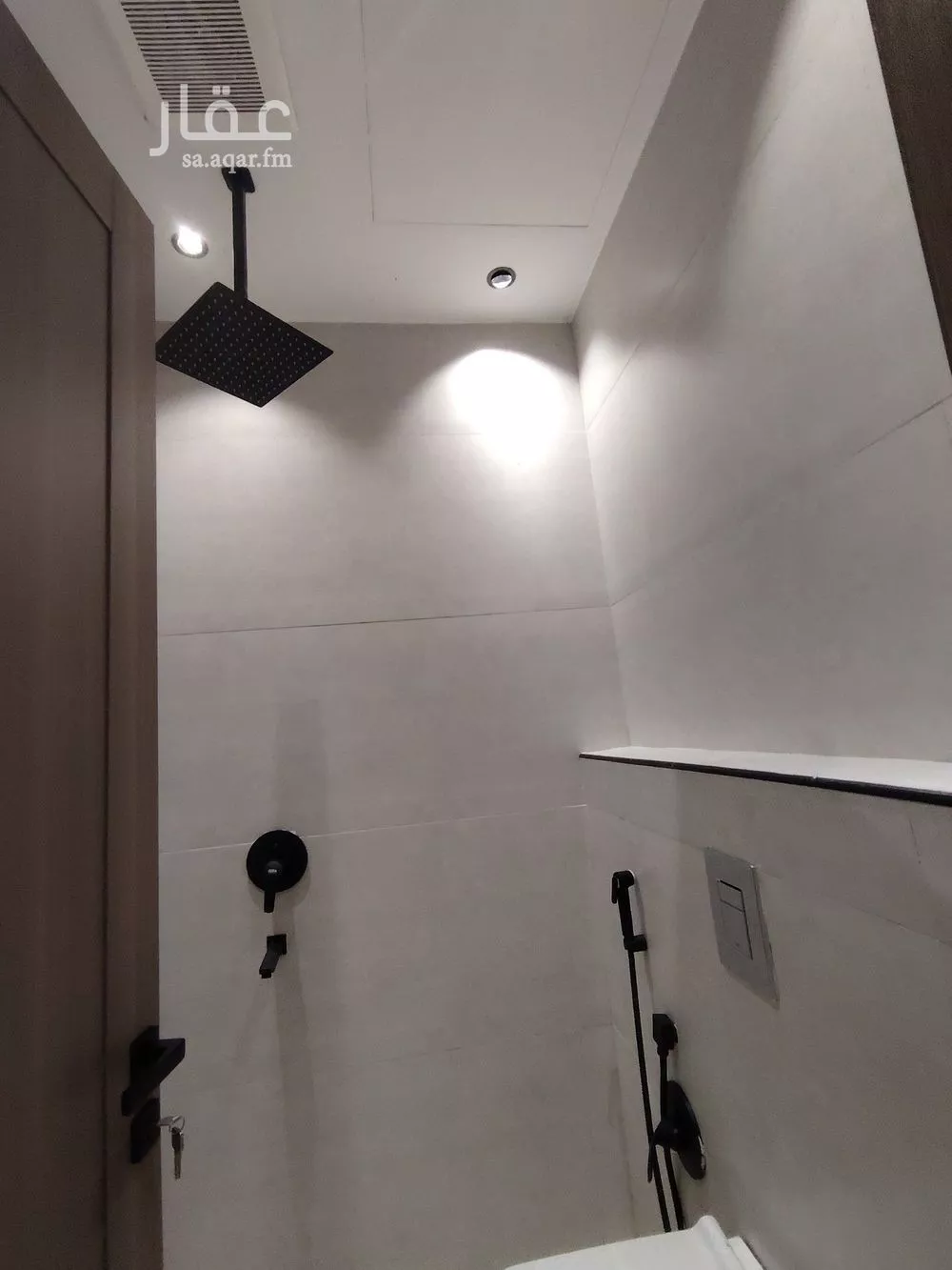 6 bedroom floor in Al Zahrah 9