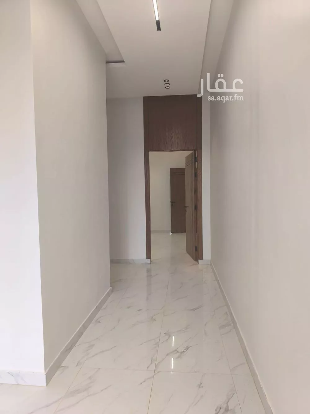 5 bedroom floor in Al Janadriyah 12