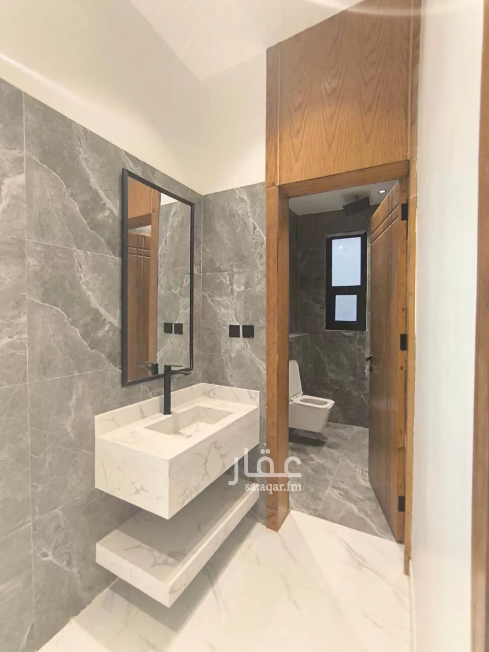 5 bedroom floor in Al Janadriyah 6