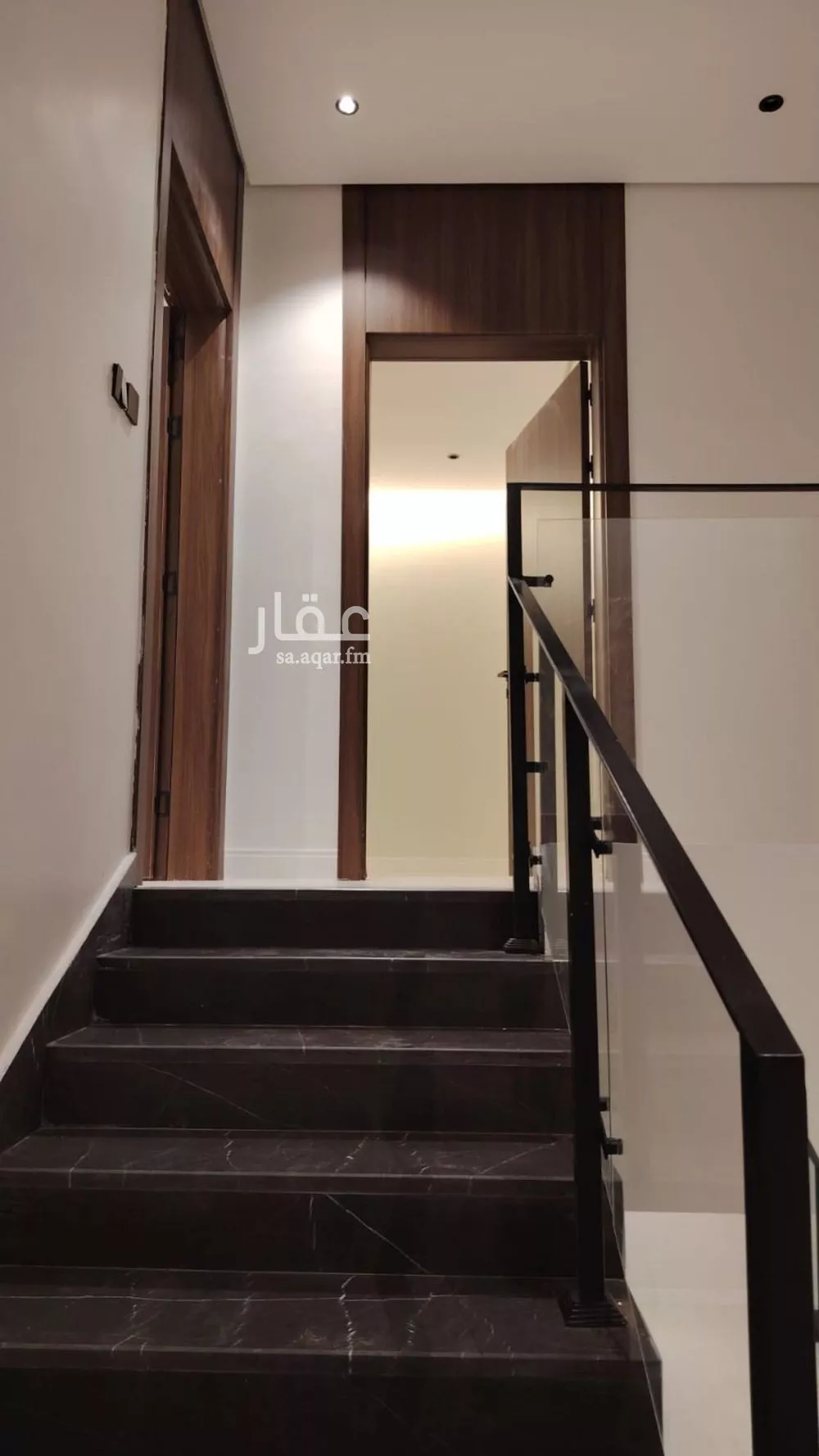 دور 6 غرف في السويدي 12