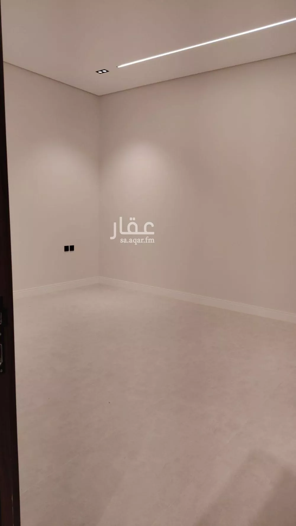 دور 6 غرف في السويدي 8