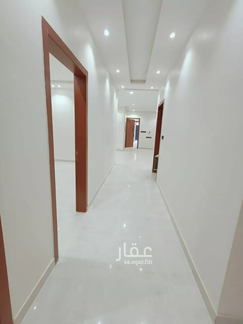 5 bedroom floor in Okaz 11