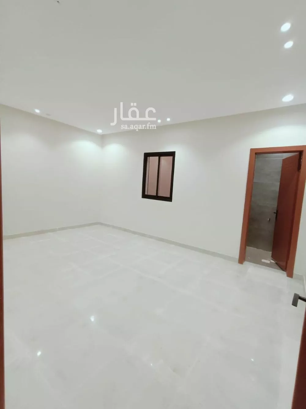 5 bedroom floor in Okaz 5