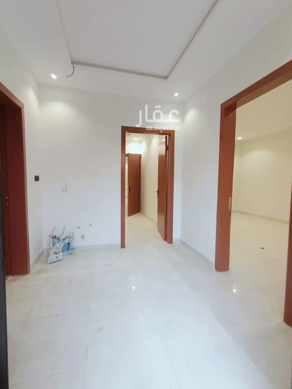 5 bedroom floor in Okaz 8