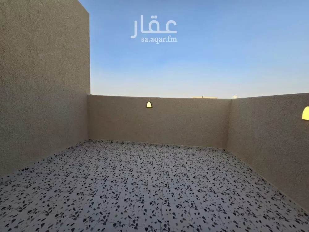 7 bedroom floor in Badr 12
