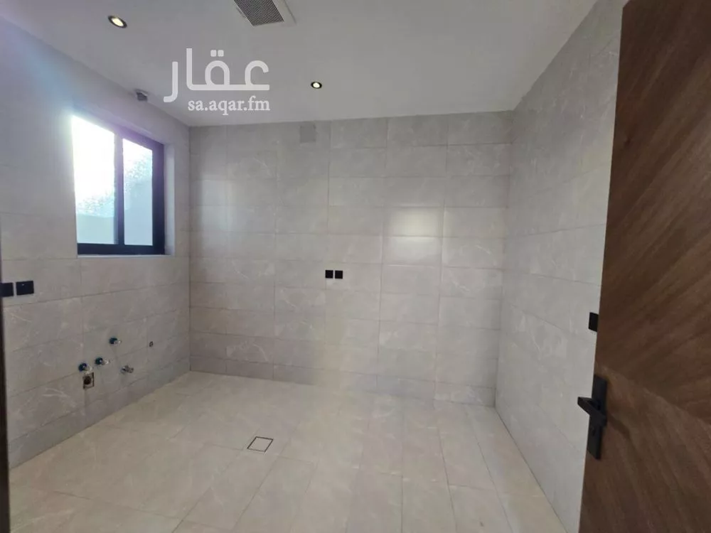 7 bedroom floor in Badr 6